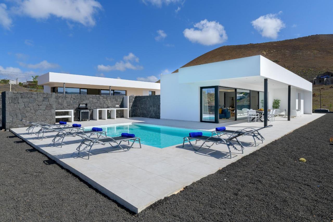 Villa Ainara 蒂亚斯 外观 照片